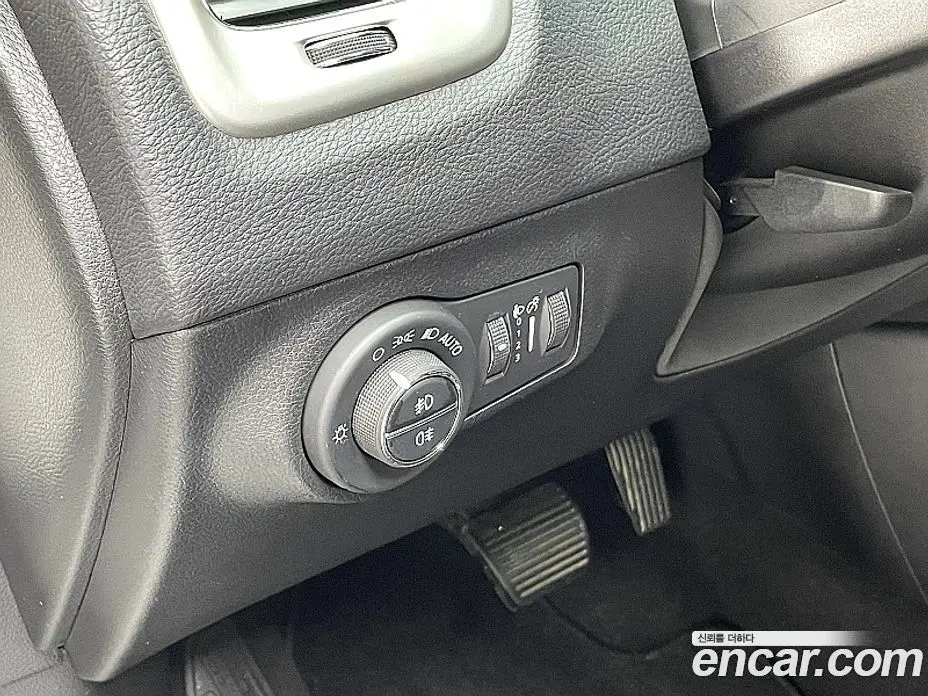 Jeep Compass 2018 2.4 автомат (гидро), фото 20 Jeep Compass 2018 2.4 автомат (гидро), фото 20