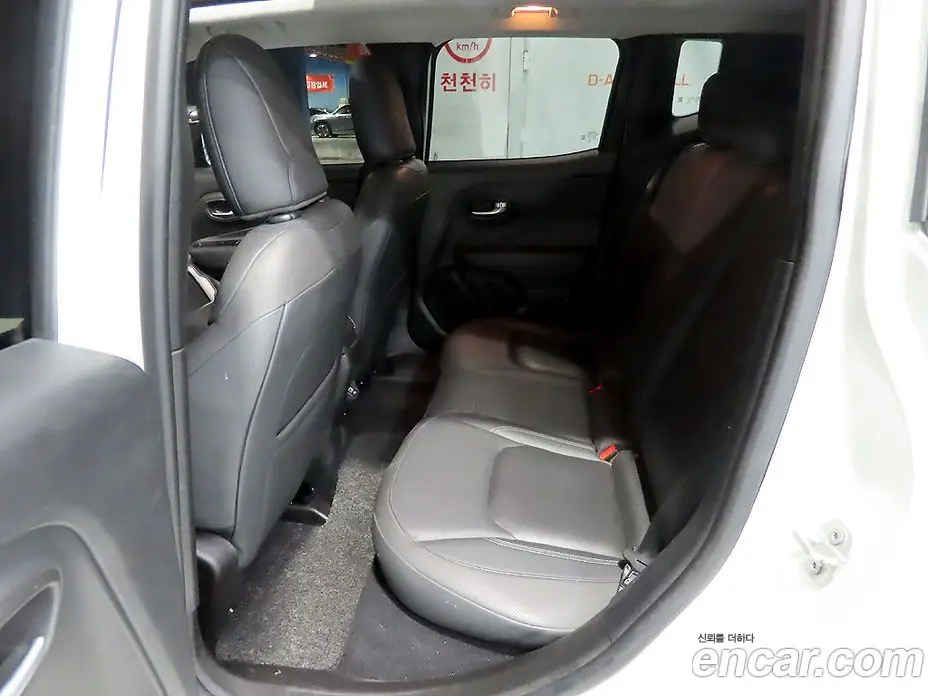 Jeep Renegade 2020 1.6 автомат (гидро), фото 7