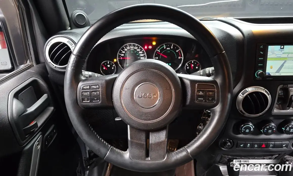 Jeep Wrangler 2013 2.8 автомат (гидро), фото 14