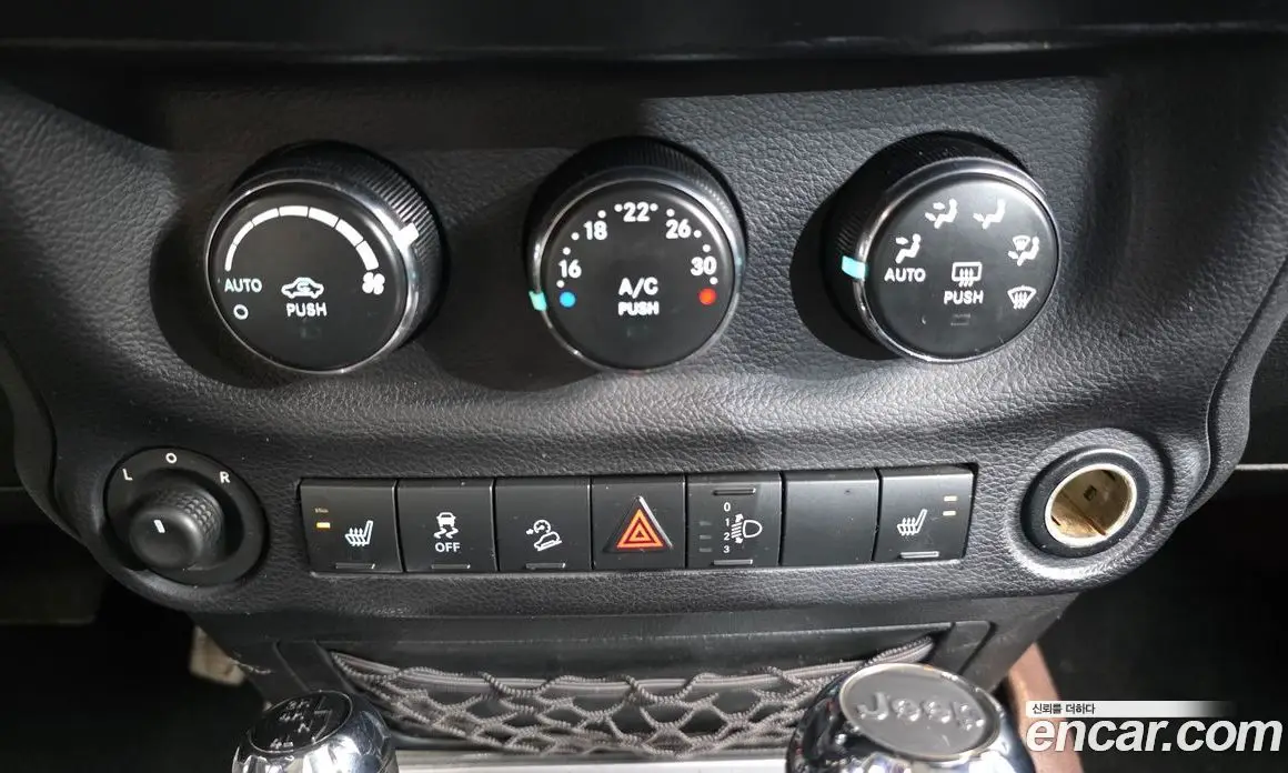 Jeep Wrangler 2013 2.8 автомат (гидро), фото 16