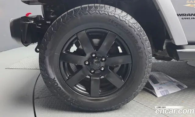 Jeep Wrangler 2013 2.8 автомат (гидро), миниатюра 5