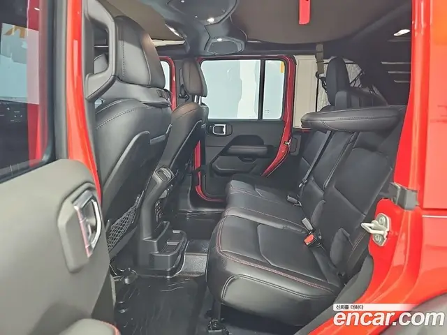 Jeep Wrangler 2024 2.0 автомат (гидро), миниатюра 12