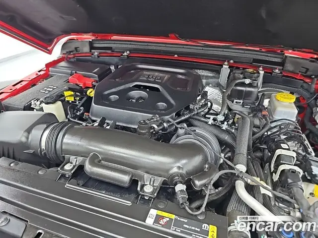 Jeep Wrangler 2024 2.0 автомат (гидро), миниатюра 5