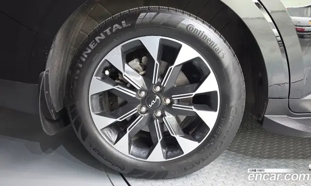 Kia Carnival 2023 3.5 автомат (гидро), миниатюра 5