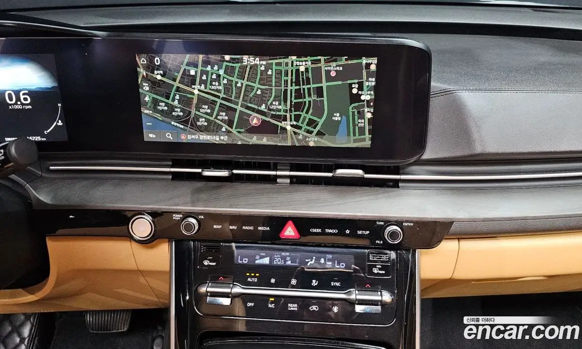 Kia Carnival 2023 3.5 автомат (гидро), фото 14