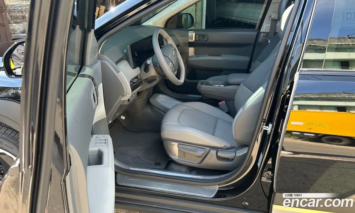 Kia EV3 2025 автомат (гидро), фото 1 Kia EV3 2025 автомат (гидро), фото 1