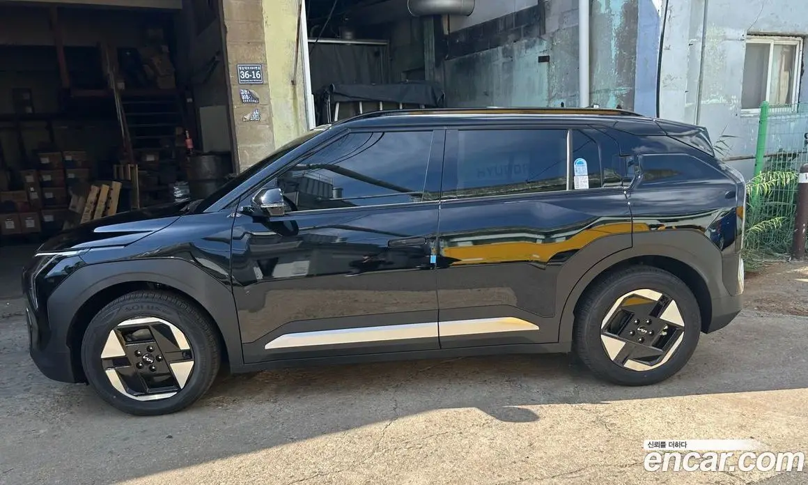 Kia EV3 2025 автомат (гидро), фото 2 Kia EV3 2025 автомат (гидро), фото 2