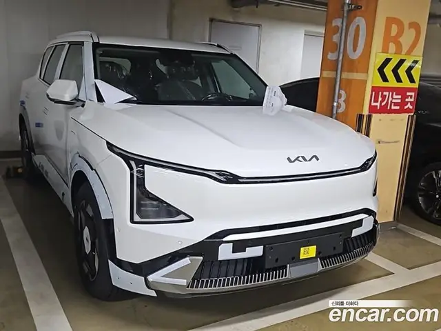 Kia EV5 2026 0.4 автомат (гидро), миниатюра 11 Kia EV5 2026 0.4 автомат (гидро), миниатюра 11