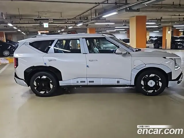 Kia EV5 2026 0.4 автомат (гидро), миниатюра 12