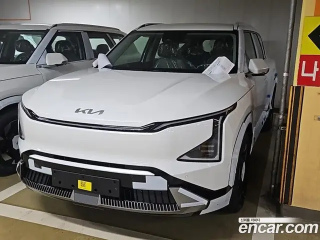 Kia EV5 2026 0.4 автомат (гидро), миниатюра 3 Kia EV5 2026 0.4 автомат (гидро), миниатюра 3