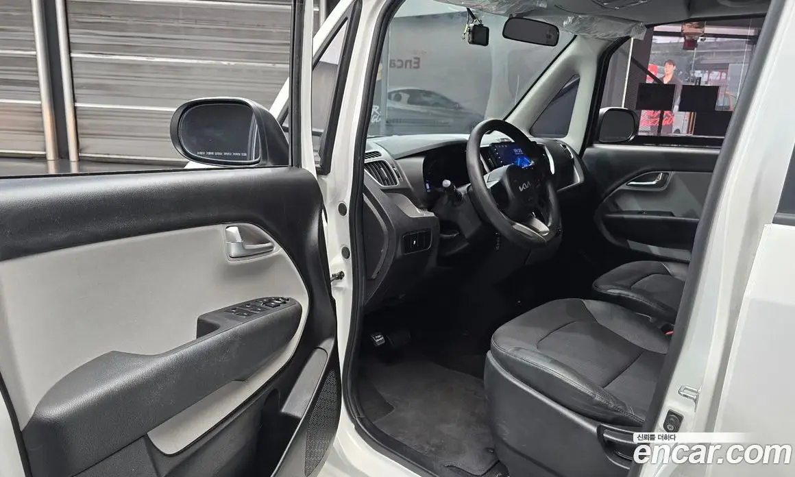 Kia Ray 2022 1.0 автомат (гидро), фото 10