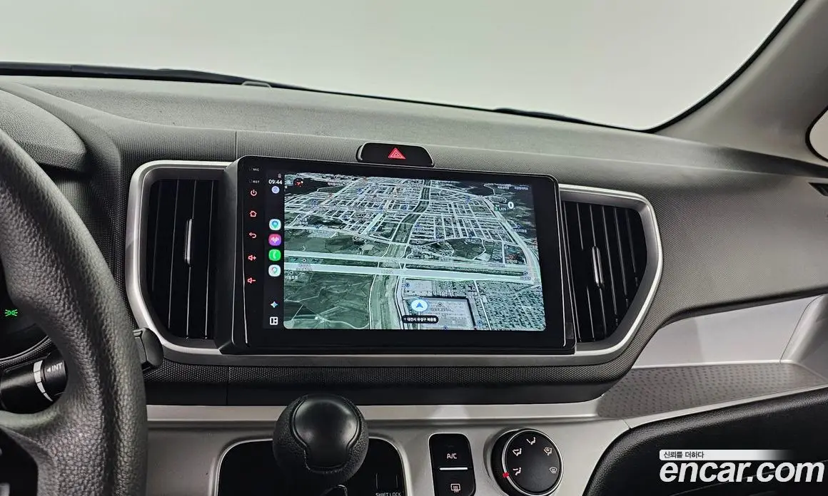 Kia Ray 2022 1.0 автомат (гидро), фото 13