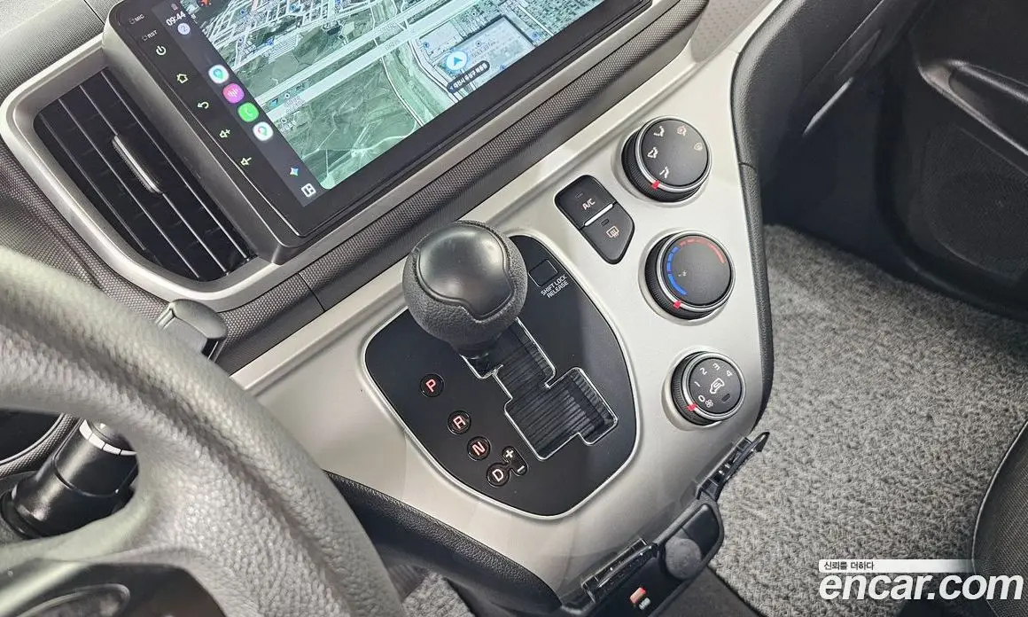 Kia Ray 2022 1.0 автомат (гидро), фото 9