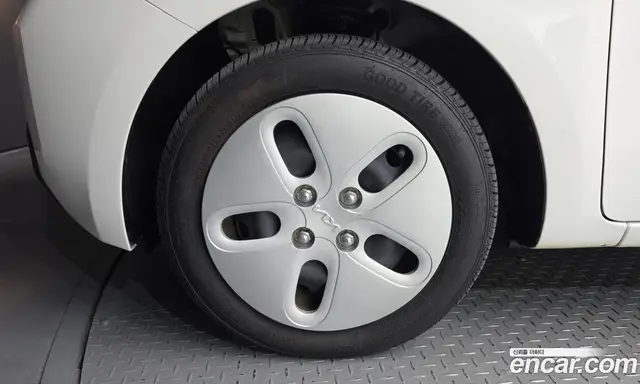 Kia Ray 2024 1.0 автомат (гидро), миниатюра 5