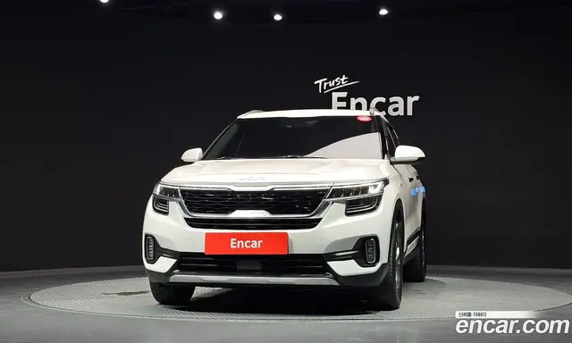 Kia Seltos 2022 1.6 автомат (гидро), миниатюра 3