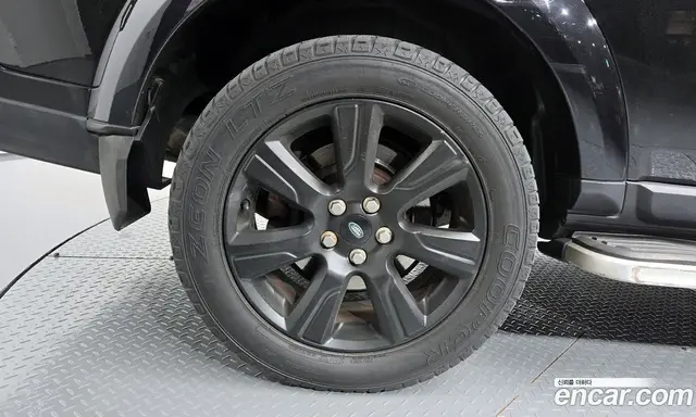 Land Rover Discovery 2013 3.0 автомат (гидро), миниатюра 5