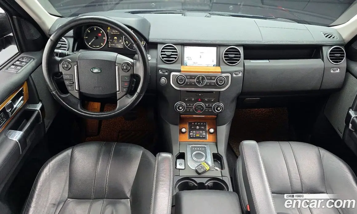 Land Rover Discovery 2013 3.0 автомат (гидро), фото 7