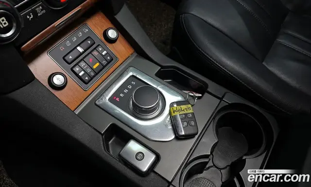 Land Rover Discovery 2013 3.0 автомат (гидро), миниатюра 9