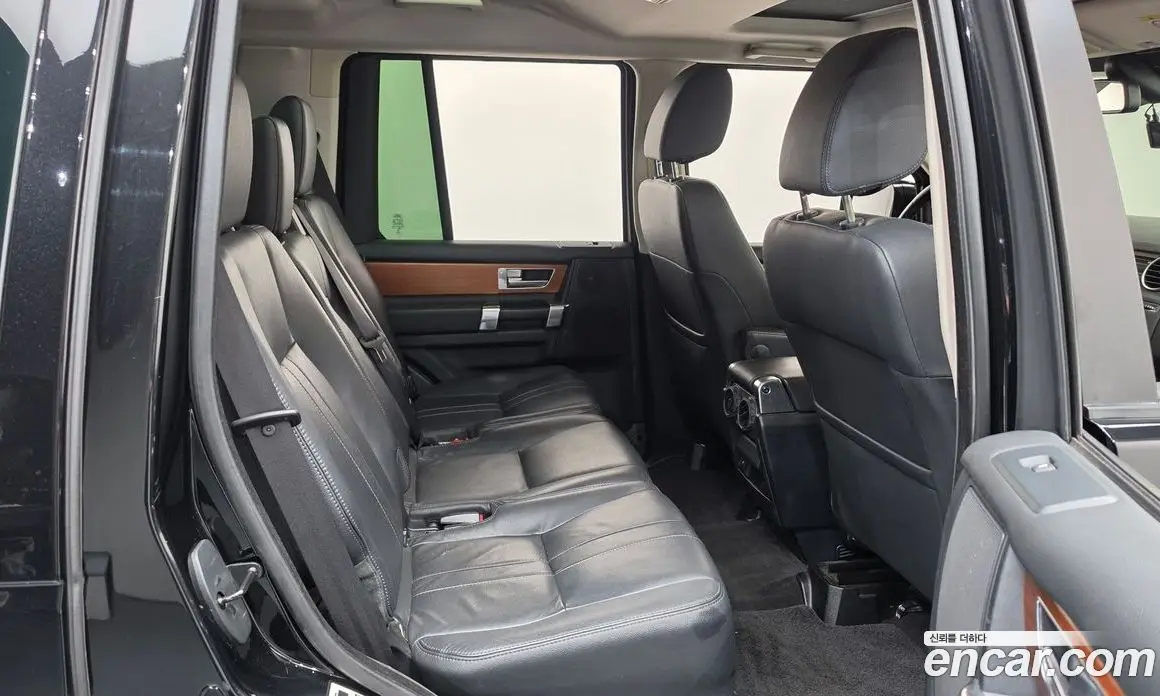 Land Rover Discovery 2014 3.0 автомат (гидро), фото 11
