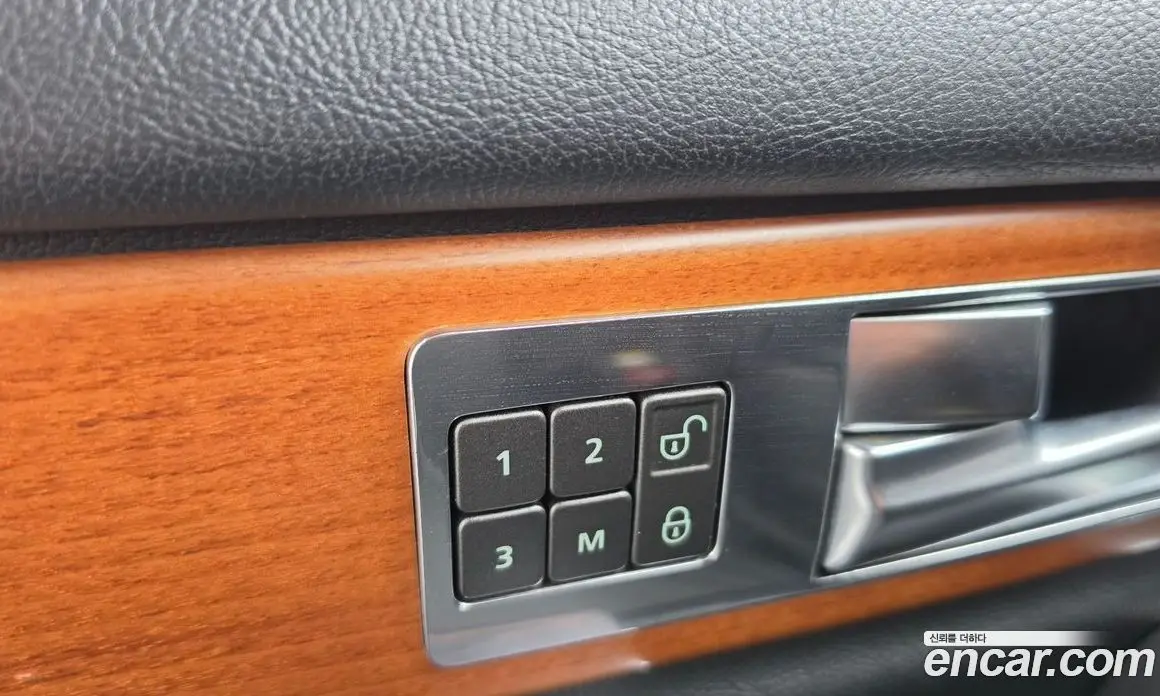 Land Rover Discovery 2014 3.0 автомат (гидро), фото 18