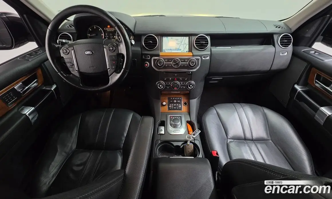 Land Rover Discovery 2014 3.0 автомат (гидро), фото 7
