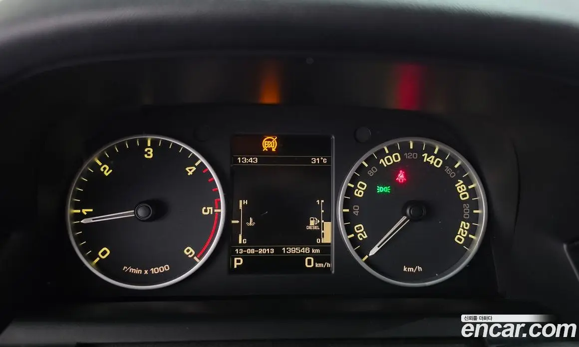 Land Rover Discovery 2014 3.0 автомат (гидро), фото 8