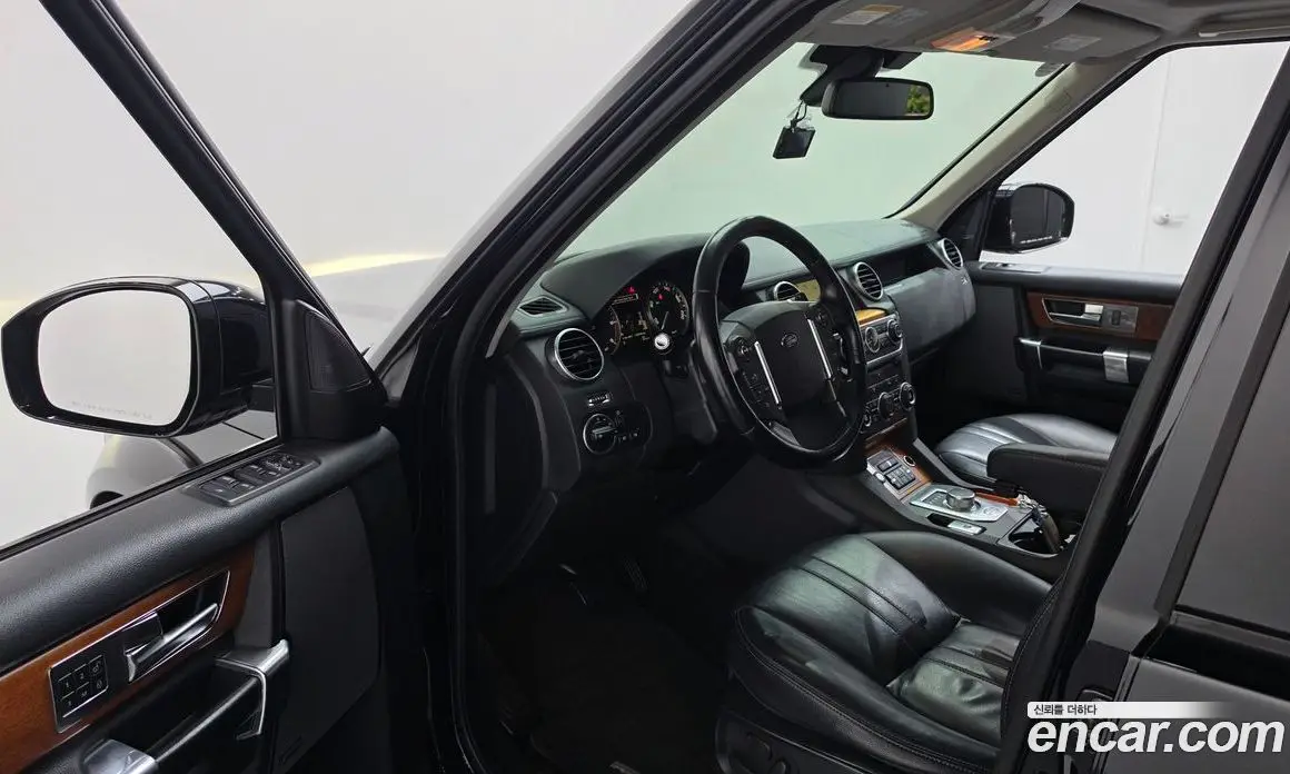 Land Rover Discovery 2014 3.0 автомат (гидро), фото 10