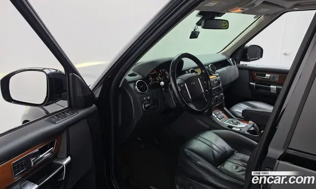Land Rover Discovery 2014 3.0 автомат (гидро), миниатюра 10