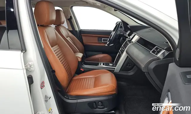 Land Rover Discovery Sport 2016 2.0 автомат (гидро), миниатюра 11