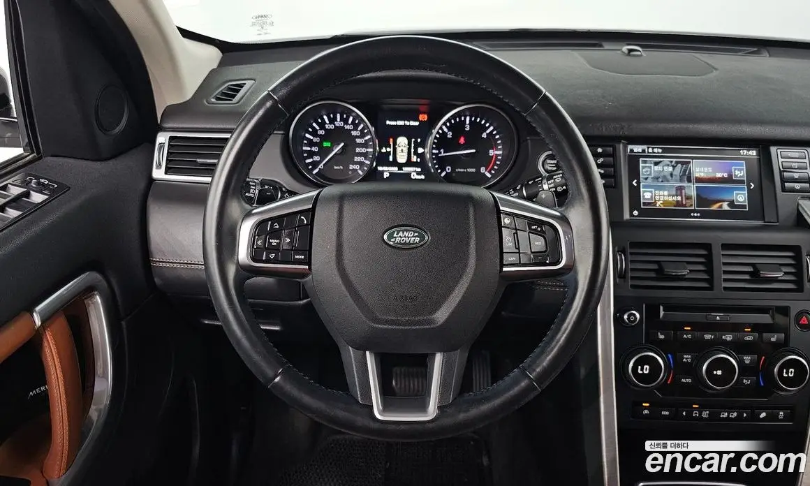 Land Rover Discovery Sport 2016 2.0 автомат (гидро), фото 13