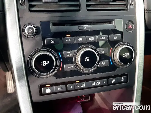 Land Rover Discovery Sport 2016 2.0 автомат (гидро), миниатюра 11