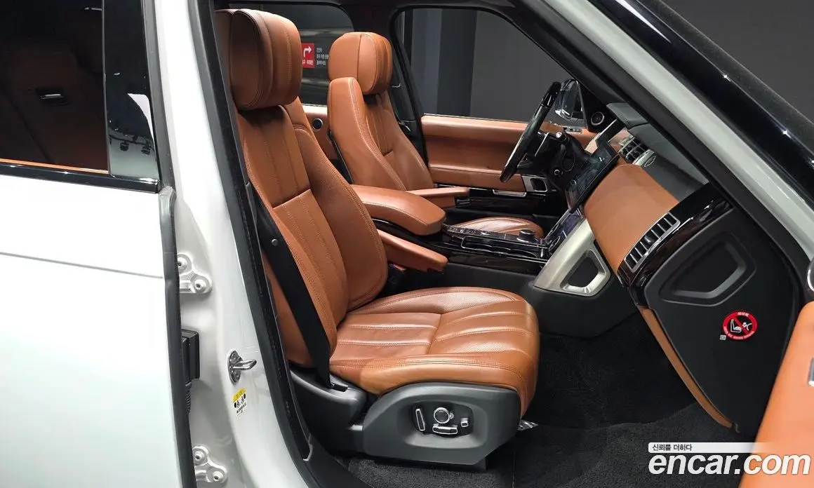 Land Rover Range Rover 2016 4.4 автомат (гидро), фото 11