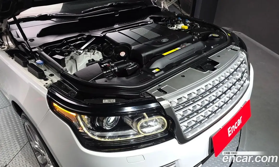 Land Rover Range Rover 2016 4.4 автомат (гидро), фото 6