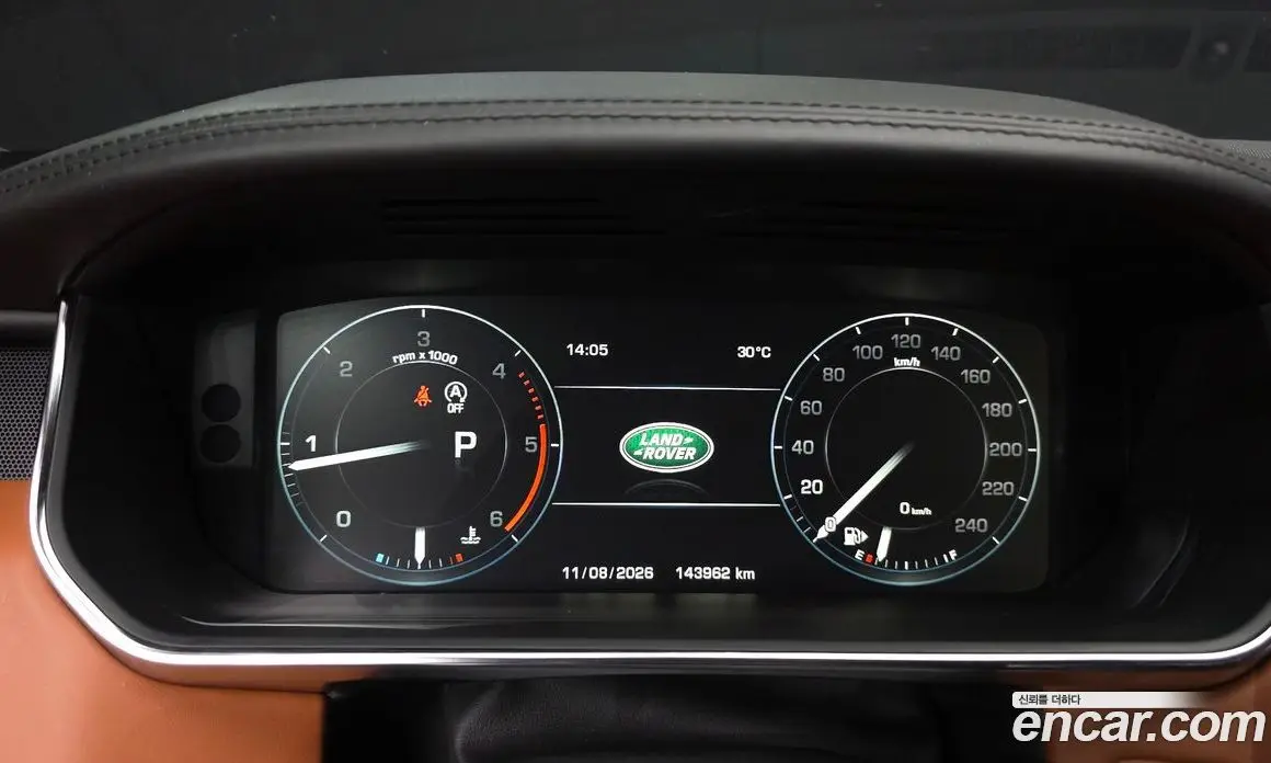 Land Rover Range Rover 2016 4.4 автомат (гидро), фото 8