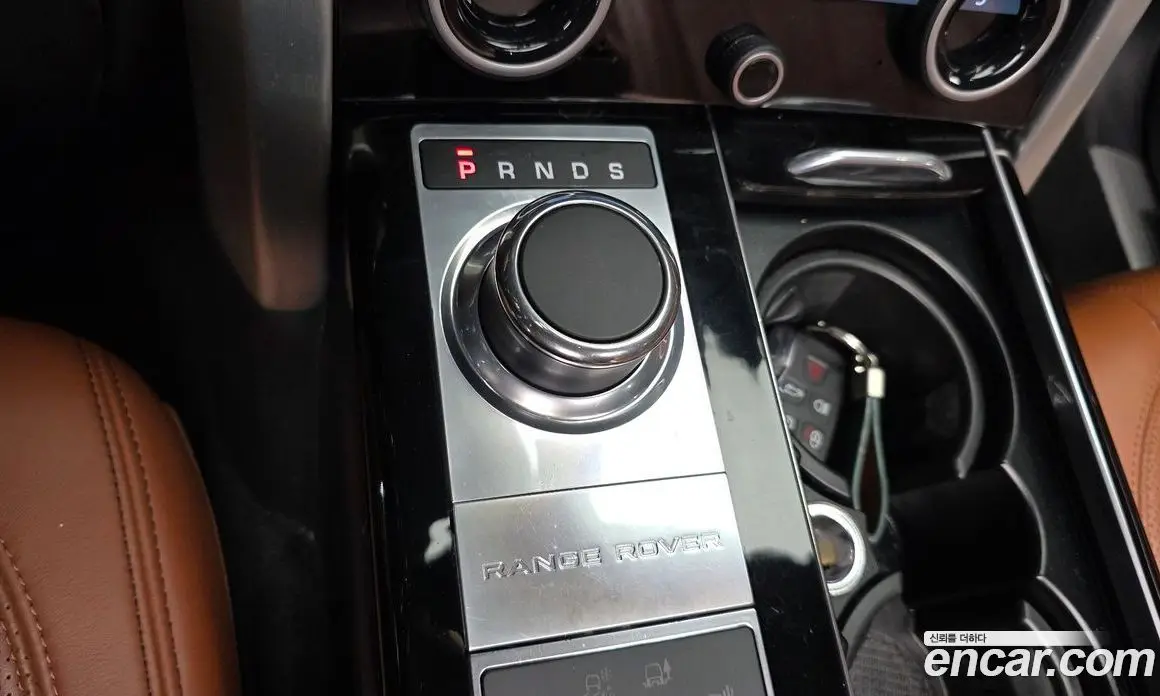 Land Rover Range Rover 2016 4.4 автомат (гидро), фото 9