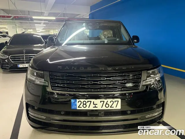Land Rover Range Rover 2026 4.4 автомат (гидро), миниатюра 3