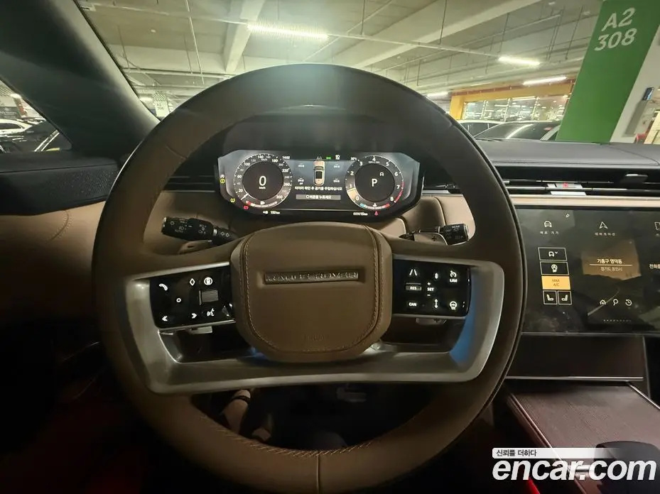 Land Rover Range Rover 2026 4.4 автомат (гидро), фото 6