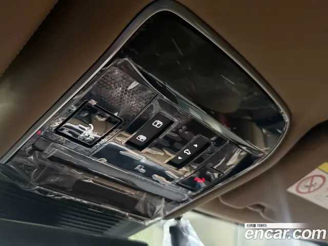 Land Rover Range Rover 2026 4.4 автомат (гидро), миниатюра 9