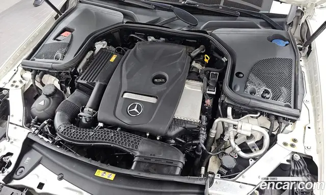 Mercedes-Benz E-Class 2018 2.0 автомат (гидро), миниатюра 6