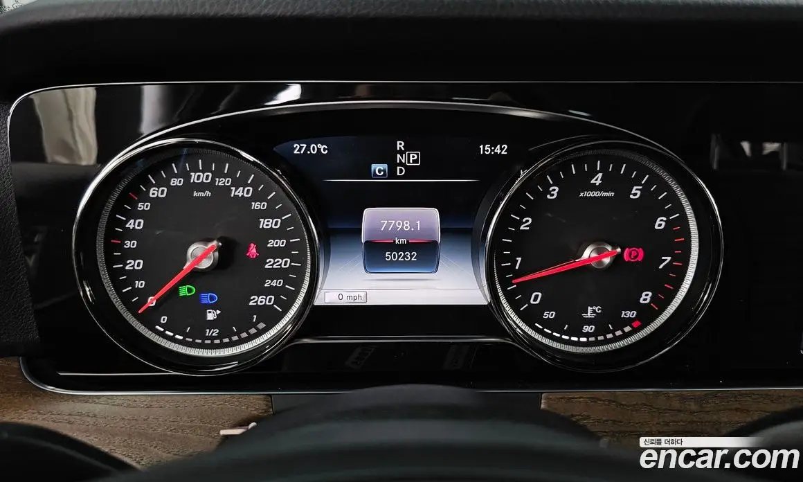 Mercedes-Benz E-Class 2018 2.0 автомат (гидро), фото 8