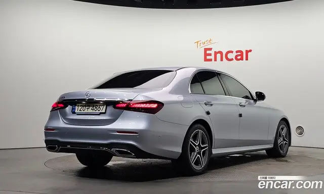 Mercedes-Benz E-Class 2023 2.0 автомат (гидро), миниатюра 2 Mercedes-Benz E-Class 2023 2.0 автомат (гидро), миниатюра 2