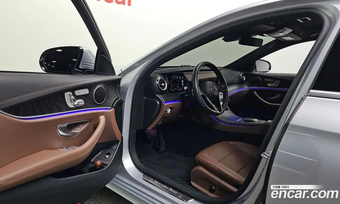 Mercedes-Benz E-Class 2023 2.0 автомат (гидро), фото 10 Mercedes-Benz E-Class 2023 2.0 автомат (гидро), фото 10