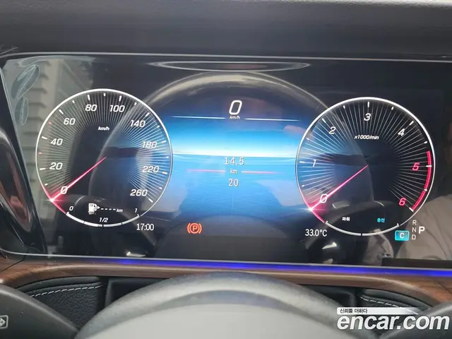 Mercedes-Benz G-Class 2026 3.0 автомат (гидро), миниатюра 7