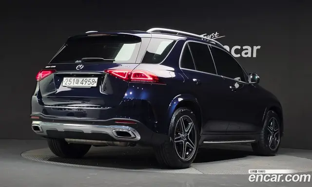 Mercedes-Benz GLE-Class 2019 3.0 автомат (гидро), миниатюра 2