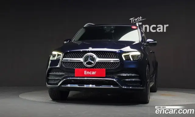 Mercedes-Benz GLE-Class 2019 3.0 автомат (гидро), миниатюра 3