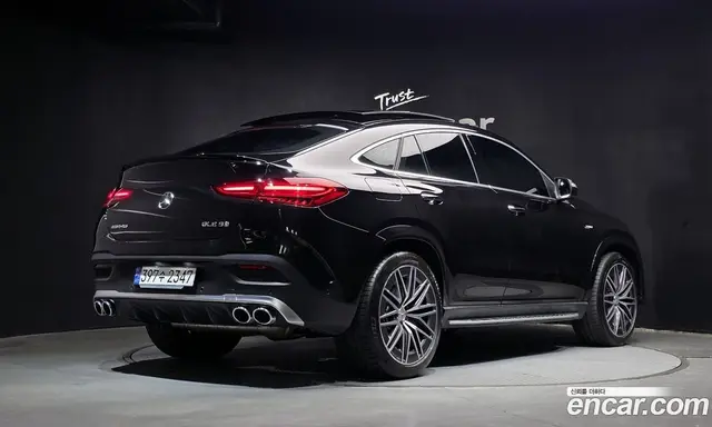 Mercedes-Benz GLE-Class 2024 3.0 автомат (гидро), миниатюра 2