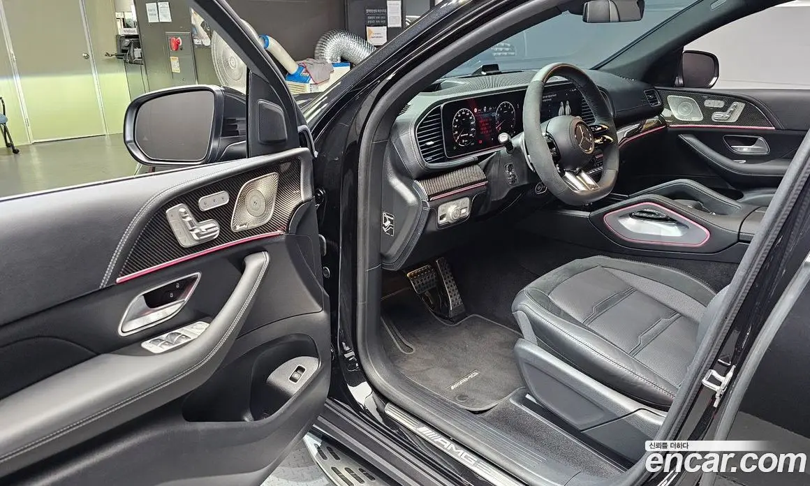 Mercedes-Benz GLE-Class 2024 3.0 автомат (гидро), фото 10