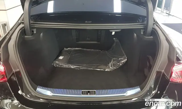 Mercedes-Benz S-Class 2022 4.0 автомат (гидро), миниатюра 11