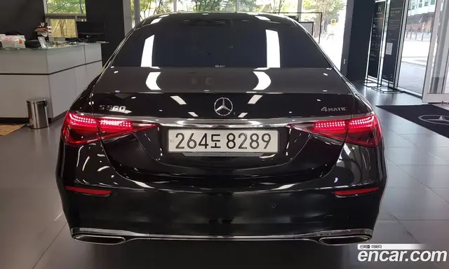 Mercedes-Benz S-Class 2022 4.0 автомат (гидро), миниатюра 4