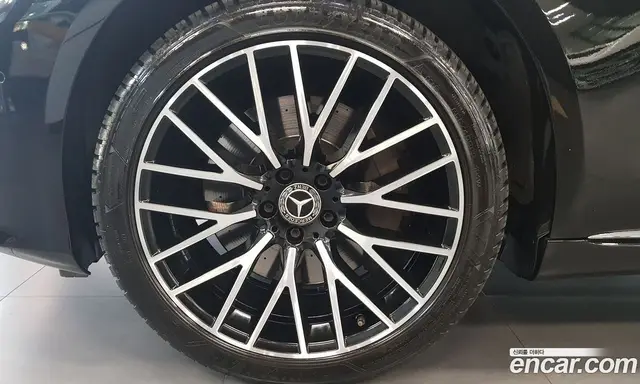 Mercedes-Benz S-Class 2022 4.0 автомат (гидро), миниатюра 5
